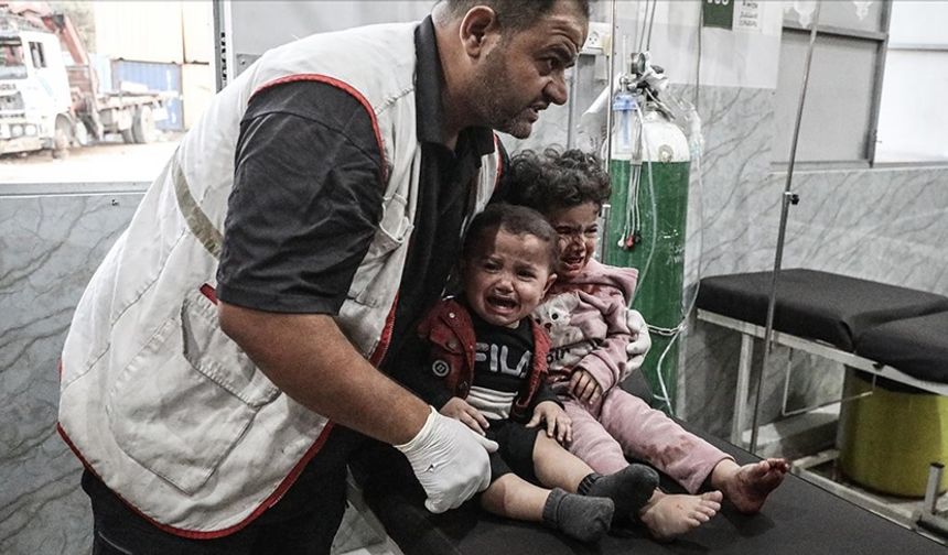 İsrail ordusunun, Gazze Şeridi'ne düzenlediği saldırılarda 22 Filistinli hayatını kaybetti