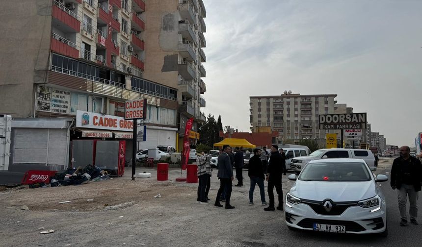 GÜNCELLEME 3 - Mardin'de bir çiftle 5 yaşındaki çocukları evde ölü bulundu