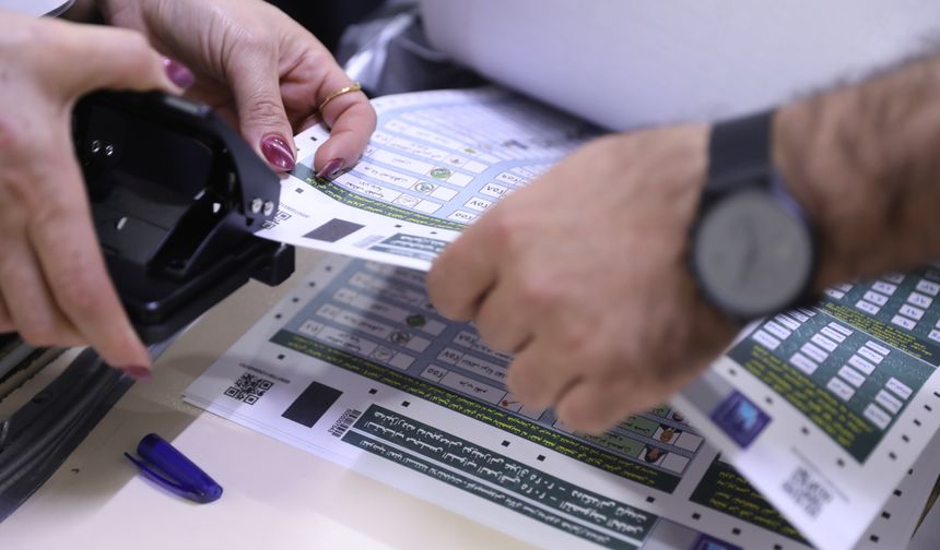 IKBY'de güvenlik güçleri ile yerinden edilmiş kamp sakinlerinin oy verme işlemi sona erdi