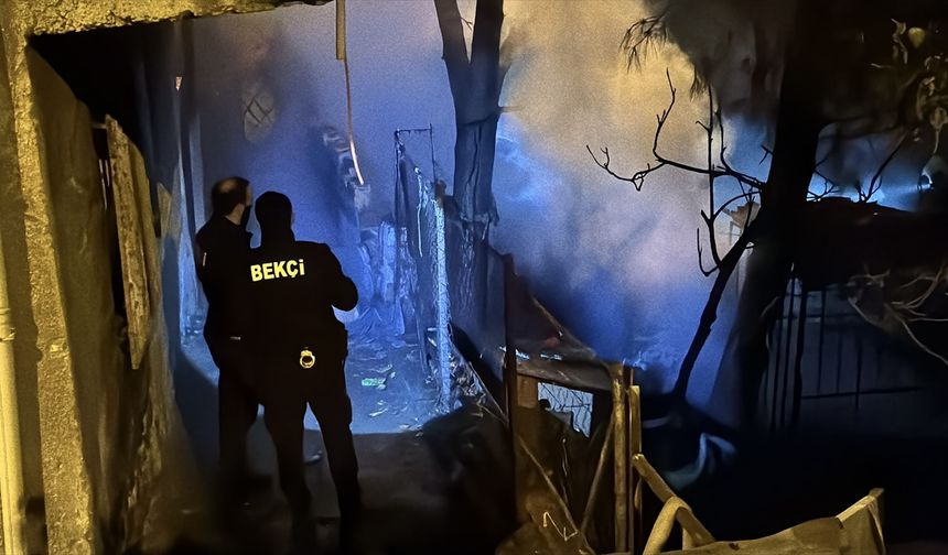 Karabük'te bahçede çıkan yangına müdahale eden itfaiye eri yaralandı