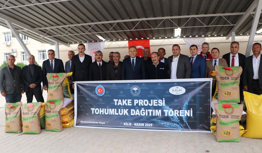 Kilis'te çiftçilere 737 ton tohum dağıtıldı