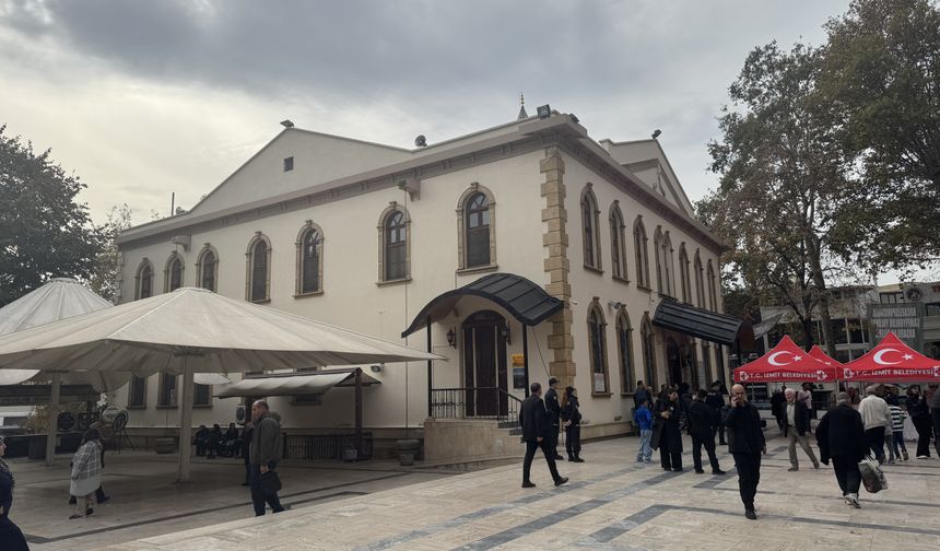 Kocaeli'de Büyük Önder Atatürk'ün vefatının 87'nci yılında mevlit okutuldu