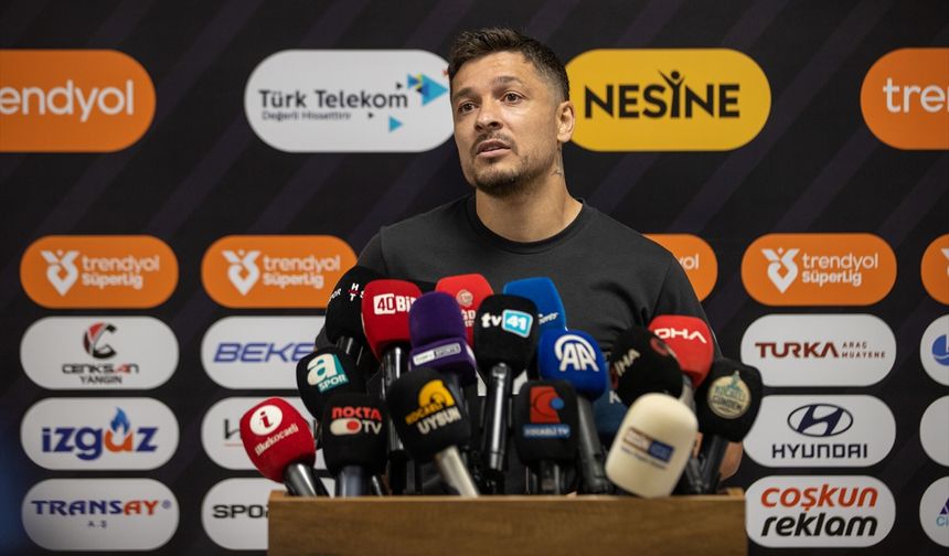 Kocaelisporlu futbolcular, Galatasaray galibiyetini değerlendirdi