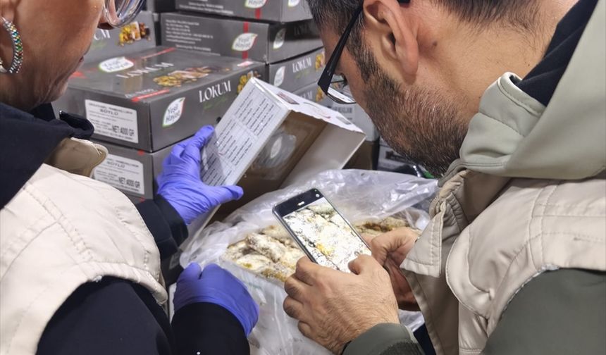 Van'da faaliyet gösteren işletmede 2 ton bozuk gıda ele geçirildi