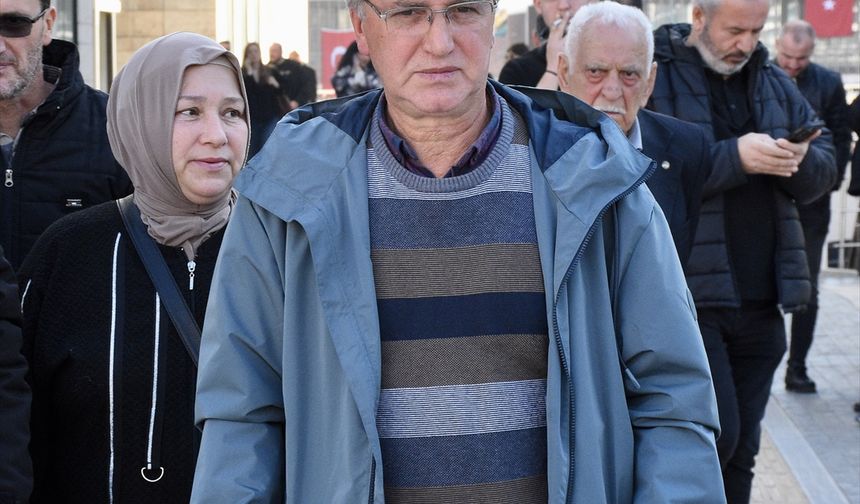 Akaryakıt istasyonunda 3 kişinin öldüğü heyelanla ilgili sanıklar hakim karşısında