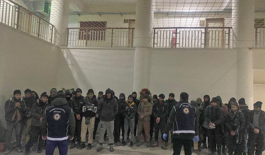 Amasya'da 37 düzensiz göçmen yakalandı
