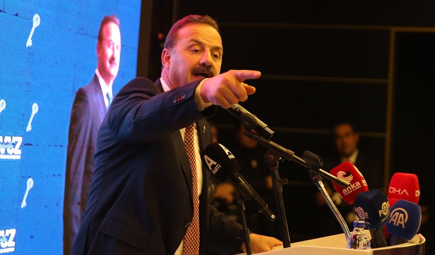 Anahtar Parti Genel Başkanı Ağıralioğlu Adıyaman'da halk buluşmasına katıldı