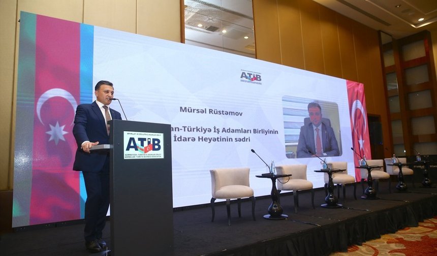 Bakü'de 'Egemen Azerbaycan-İş Dünyasında Yeni Ufuklar' konulu konferans düzenlendi