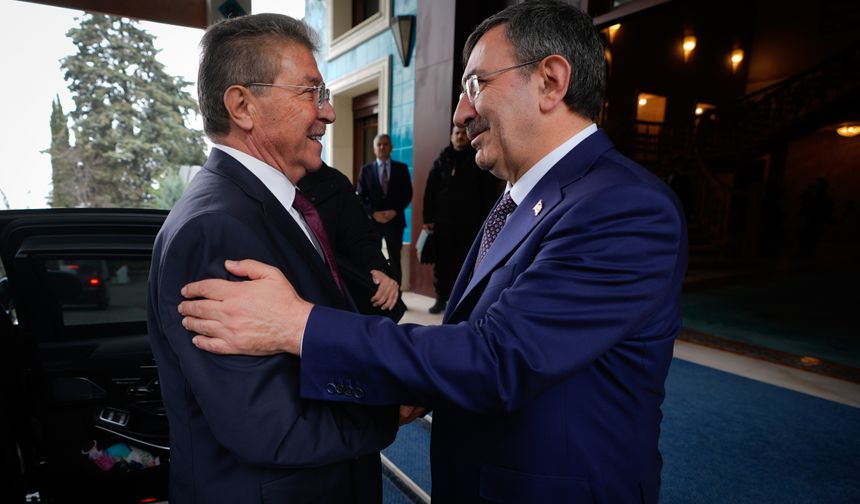 Cumhurbaşkanı Yardımcısı Yılmaz, KKTC Başbakanı Üstel ile görüştü: