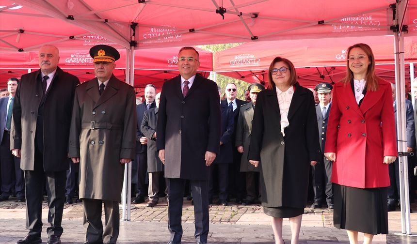 Gaziantep'in düşman işgalinden kurtuluşunun 104. yılı kutlandı