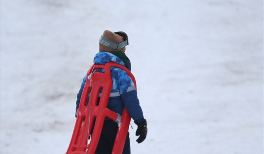Ilgaz'daki Yurduntepe Kayak Merkezi yeni sezon için gün sayıyor