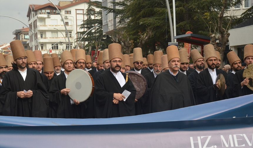 Karaman'da Hazreti Mevlana'nın 752. Vuslat Yıl Dönümü kapsamında program düzenlendi