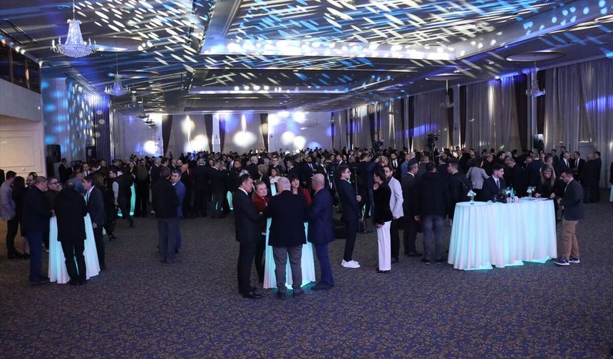 Kuzey Makedonya Cumhurbaşkanı, Türkiye ile ilişkileri derinleştirmeye devam edeceklerine inandığını söyledi