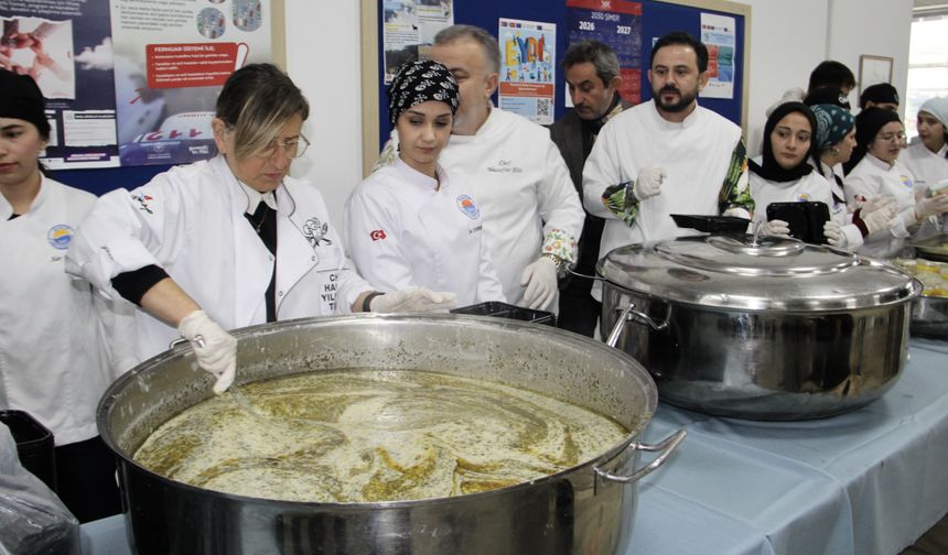 Sinop'ta geleceğin şefleri Mardin mutfağını deneyimleme fırsatı buldu