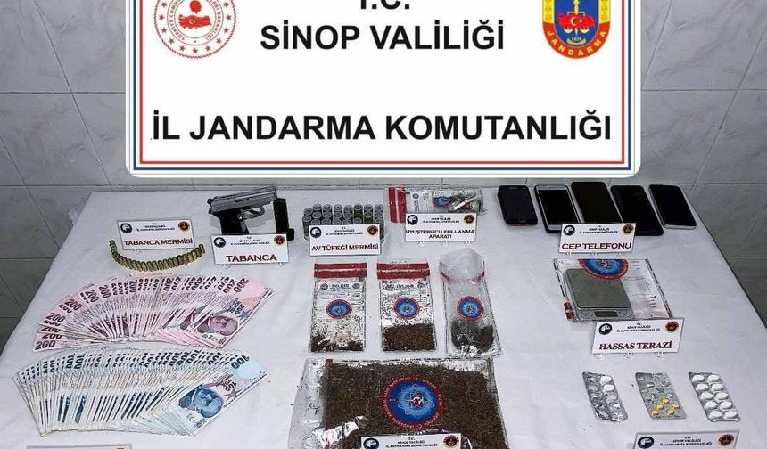 Sinop'ta uyuşturucu operasyonunda 5 zanlı yakalandı