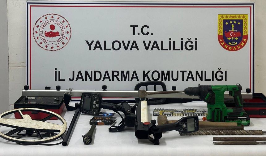 Yalova'da izinsiz kazı yapan 5 zanlı suçüstü yakalandı