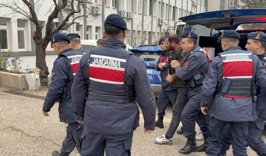 2 kişinin ölümüne sebep olan zanlılar adliyede