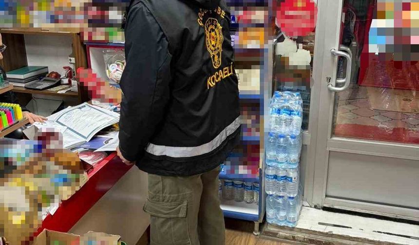 Kocaeli'de okul çevrelerinde denetim: Dilendirilen 10 çocuk ailesine teslim edildi