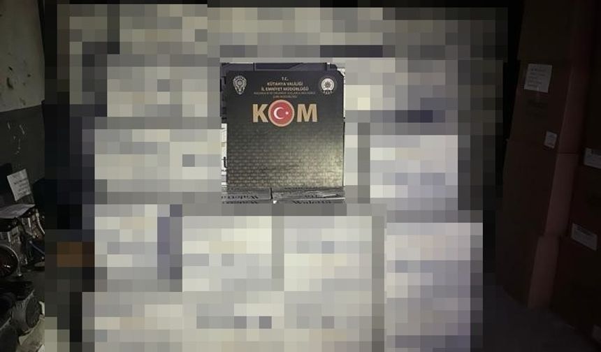 Kütahya'da durdurulan araçta 5 milyon makaron ele geçirildi