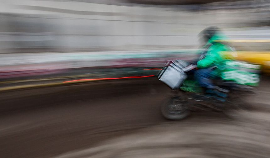 İstanbul’da Kar Önlemi: Ağır Taşıt ve Kuryelere Trafik Yasağı