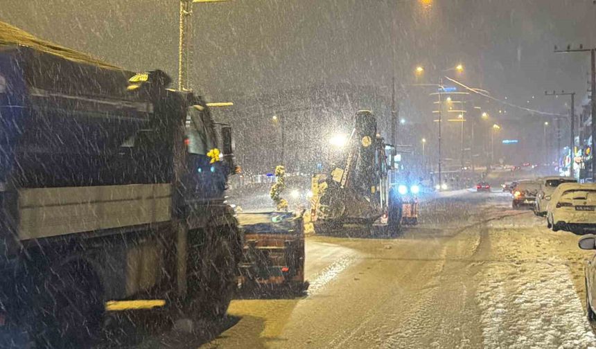 Düzce'nin yüksek kesimlerinde kar kalınlığı 10 santimetreye ulaştı