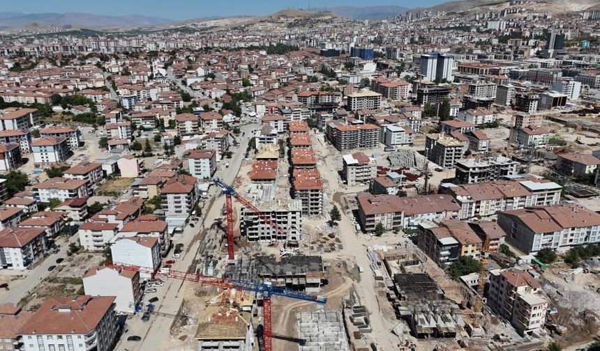Malatya'da deprem davalarında karar: 16 sanığa hapis, 5 tutuklama