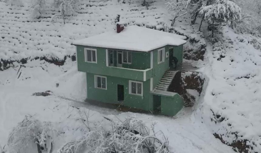 Şehit ailesi harabe köy evinden kurtuldu, yeni yuvalarına kavuştu