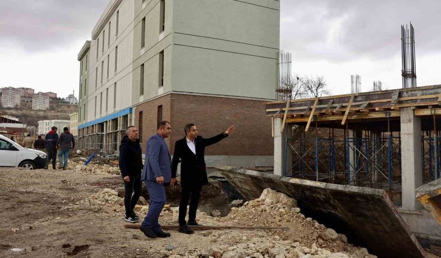 Başkan Ulutaş’tan Rezerv Alanlarına Yakın Takip: "Akçadağ’ın Geleceği İnşa Ediliyor"