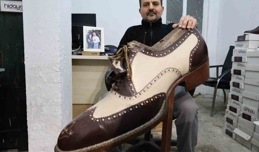6 Şubat depreminde 10 yakınını kaybedip Aksaray'a yerleşen ayakkabı imalatçısı Şükrü Levent Okurlar o sabahı anlattı