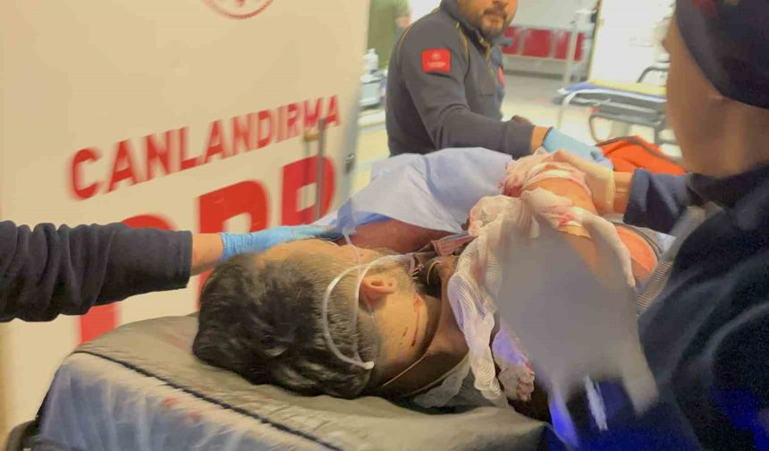 Birlikte yaşadığı kadınla tartışıp cama yumruk atan şahıs ağır yaralandı