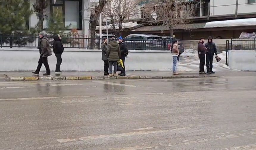 Erzincan'da meydana gelen deprem Tunceli'de de hissedildi