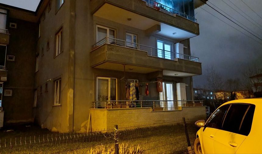 Haber alamadığı kardeşini evde ölü buldu