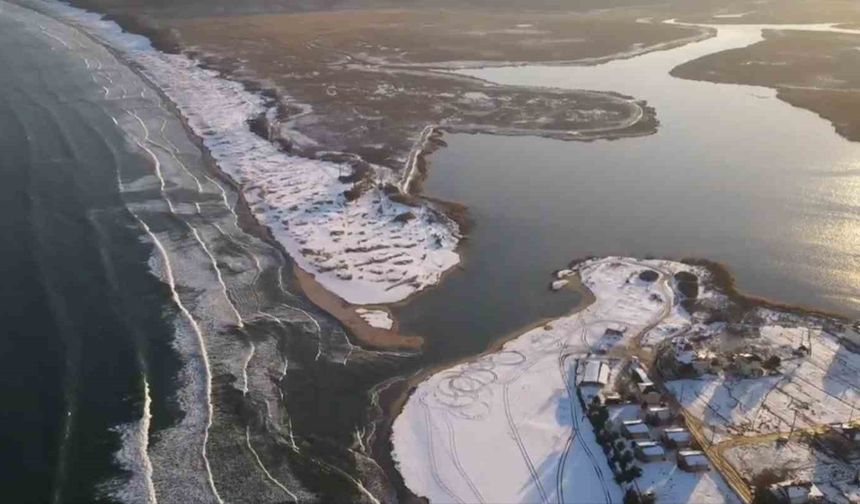 İğneada'da kar sonrası oluşan eşsiz manzaralar havadan görüntülendi