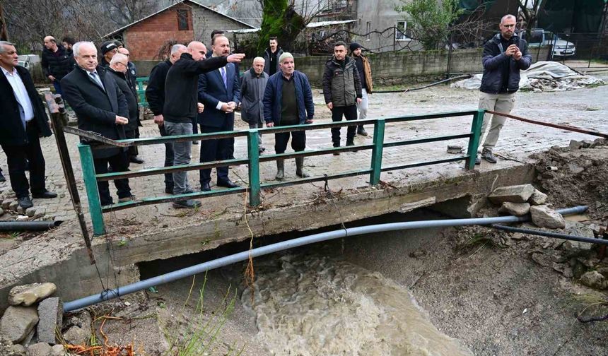 Isparta'da su baskını meydana gelen köyde hasar tespit çalışmaları başladı