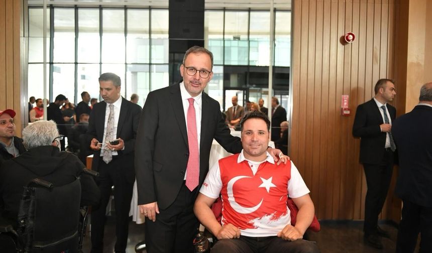 Kasapoğlu: 'Batıda ne varsa doğuda da o olacak anlayışı, engelli hakları için de geçerlidir'