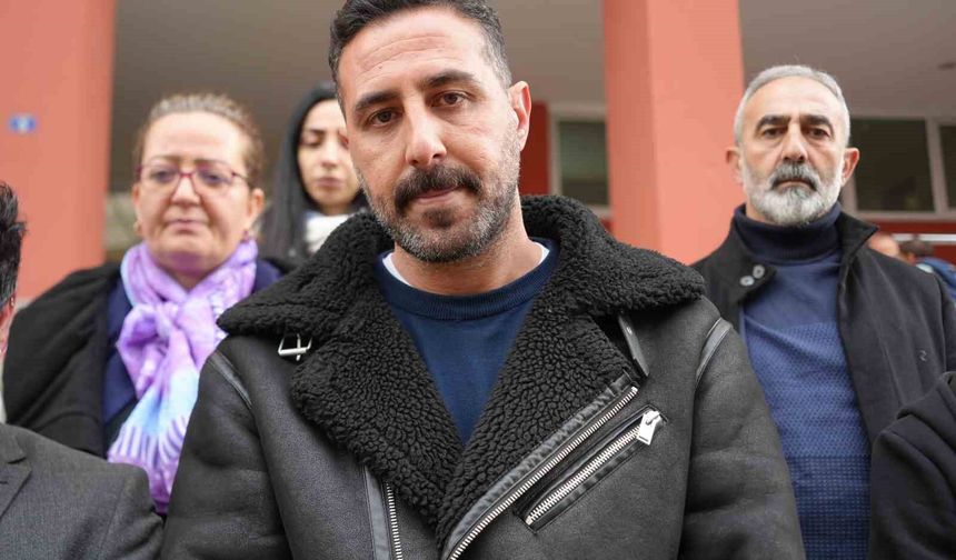 Okul zilindeki ilahi tartışmasında serbest bırakılan veli: 'Kabe kıblemizdir, yanlış anlaşıldım'