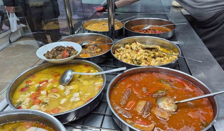 Sahur atlanmadığı ve hafif beslenildiği takdirde Ramazan ayı kilo vermek için bir fırsat