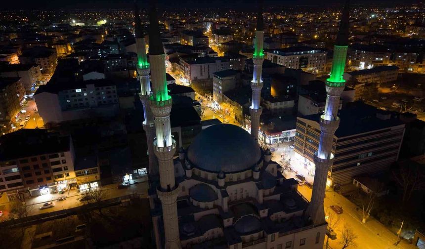 Türkiye'de ilk iftar Iğdır'da yapıldı