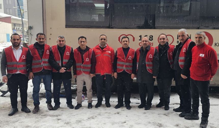 Yüksekova'da 'Hedef Sümbül Dağı' kan bağışı kampanyası sürüyor