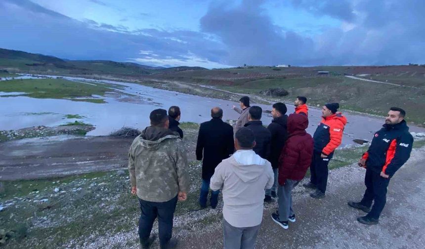 Afrin Çayı'nda mahsur kalan kişi kurtarıldı