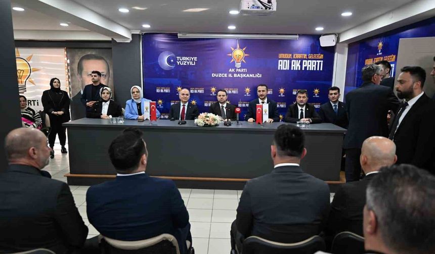 Bakan Gürlek: 'Bu ateş çemberinde ülkemiz huzurlu, güvenli'