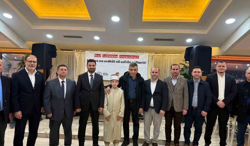 Başkan Öztekin, Balkanlar'da vatandaşlarla iftar sofrasında buluştu