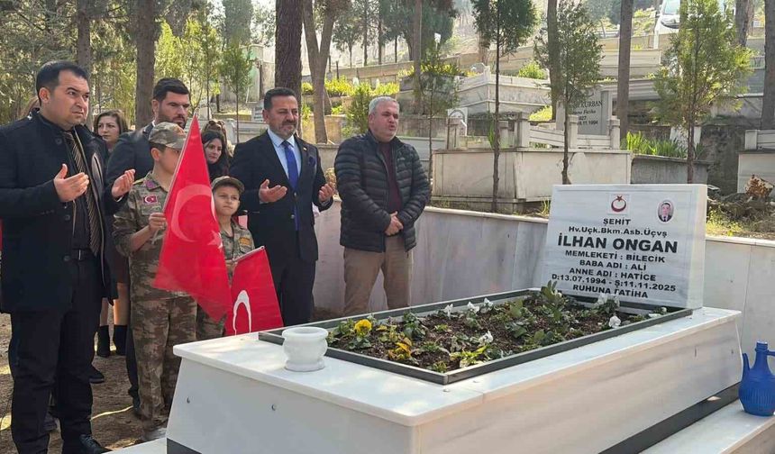 Bayram öncesi şehit mezarlıkları ter temiz oldu