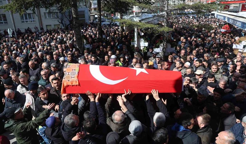 Fatma Nur öğretmenin acılı amcası: 'Fatma Nur okulunda sevilen, iyi bir öğretmendi'