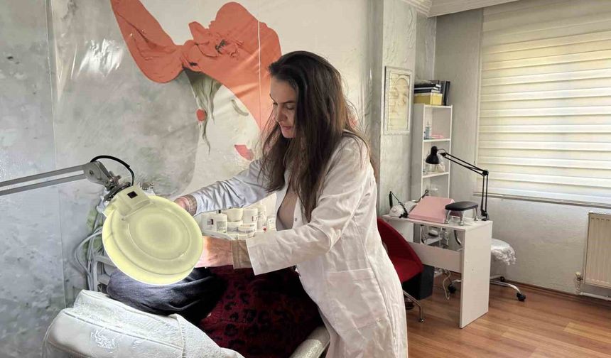 'Gazeteci bu işten ne anlar' diyenlere inat kalemi bıraktı, güzelliğe imza attı