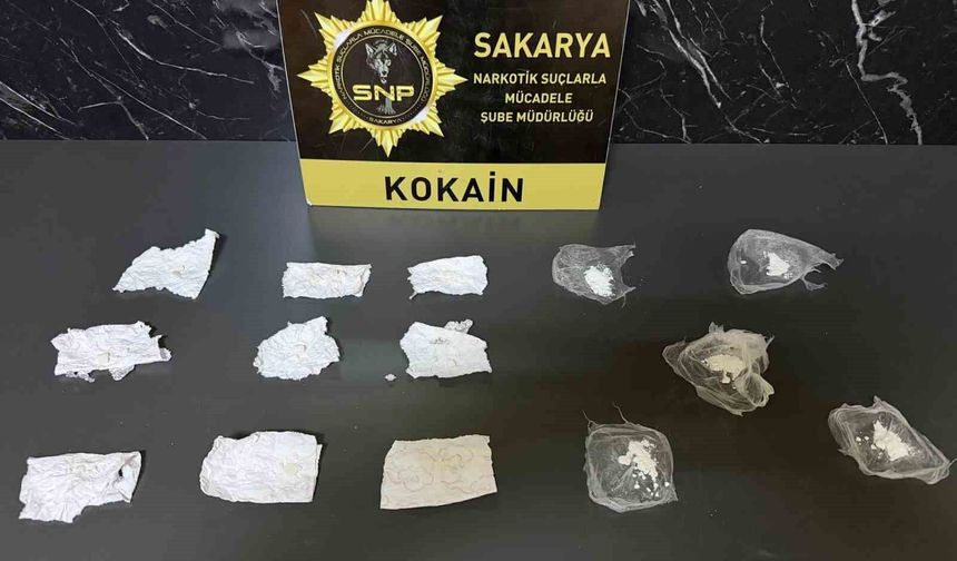 İstanbul'dan Sakarya'ya kokain getiren şahıs gişelerde yakalandı