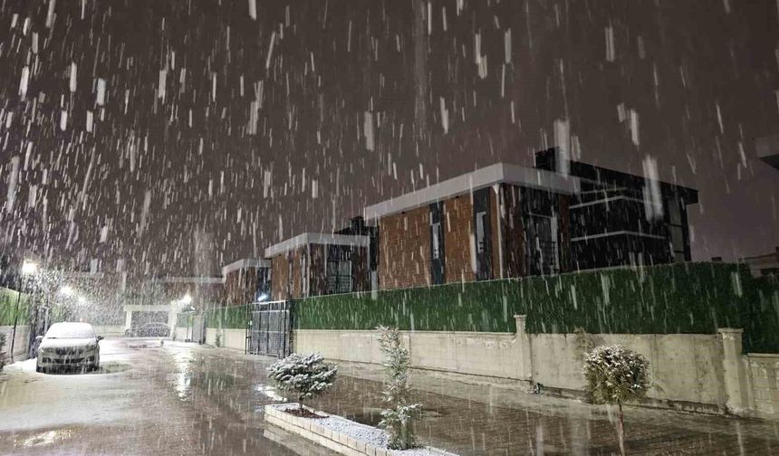 Kayseri'de kar yağışı