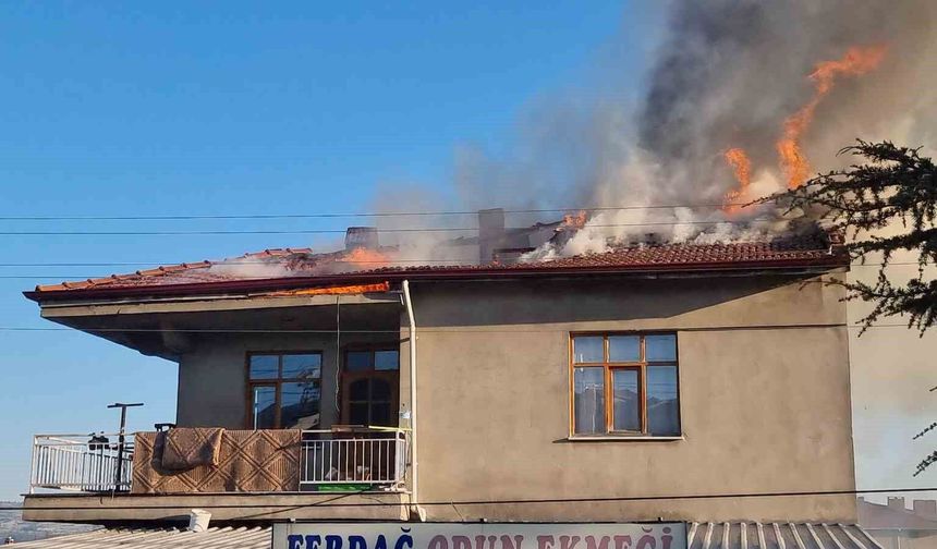 Kütahya'da iftar vakti korkutan yangın