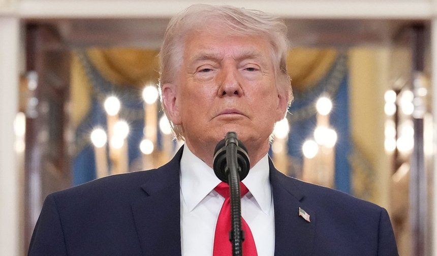 Trump: Hürmüz Boğazı’nı Açıp Servet Kazanabilirdik