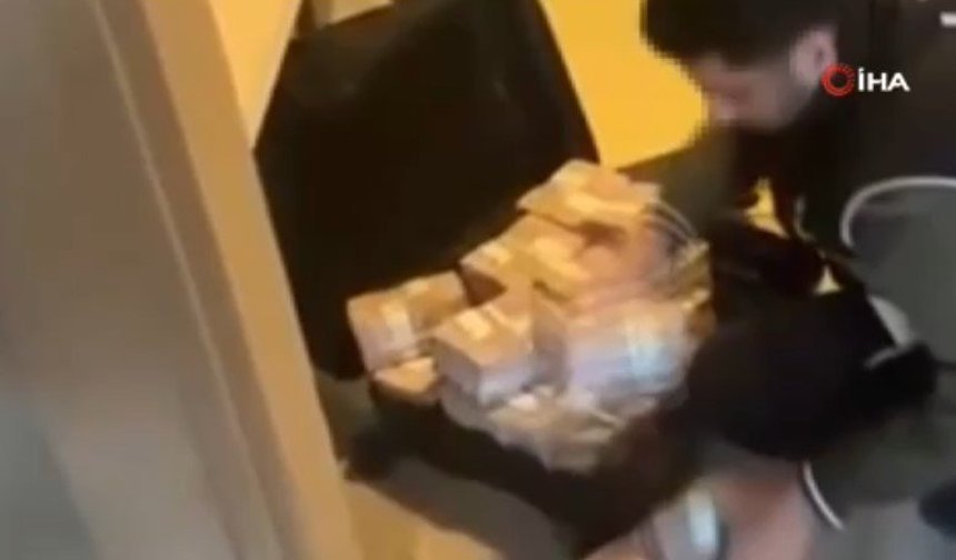 Üsküdar Belediyesi’ne yönelik operasyonda ele geçirilen milyonlarca rüşvet parası ortaya çıktı